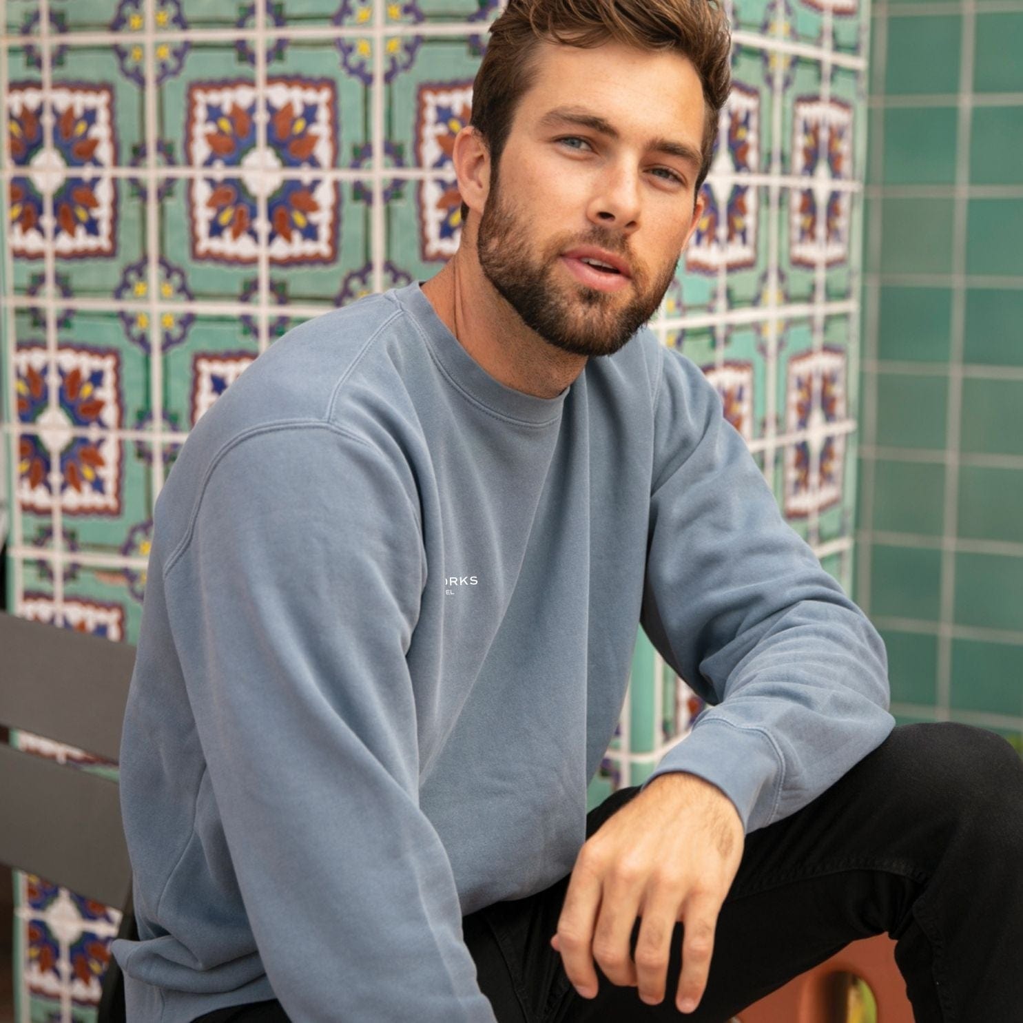 front of sweatshirt man